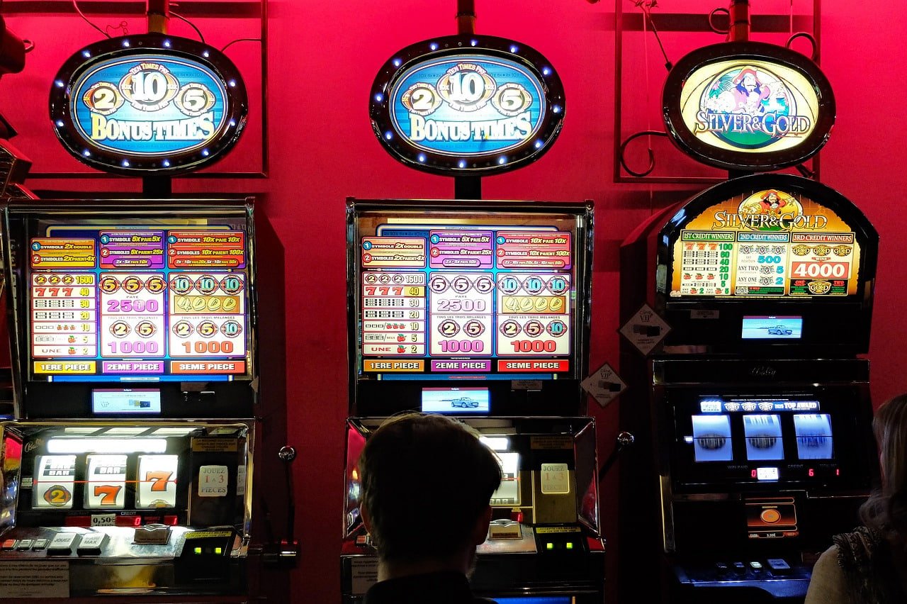Filipino player using lodivip English interface on a smartphone showing local sports and casino categories